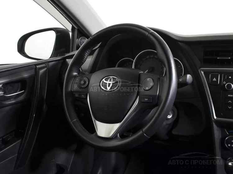 Toyota Auris II