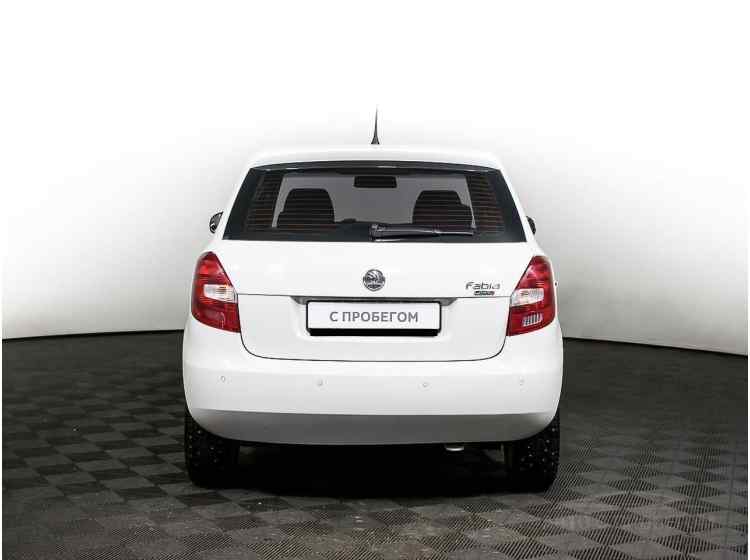 Skoda Fabia II Рестайлинг