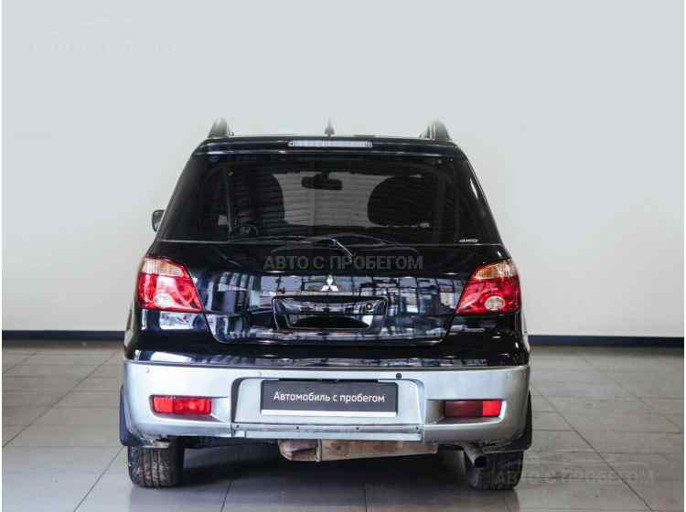 Mitsubishi Outlander II