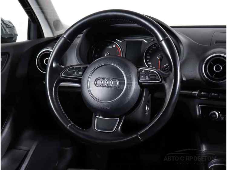 Audi A3 III (8V)