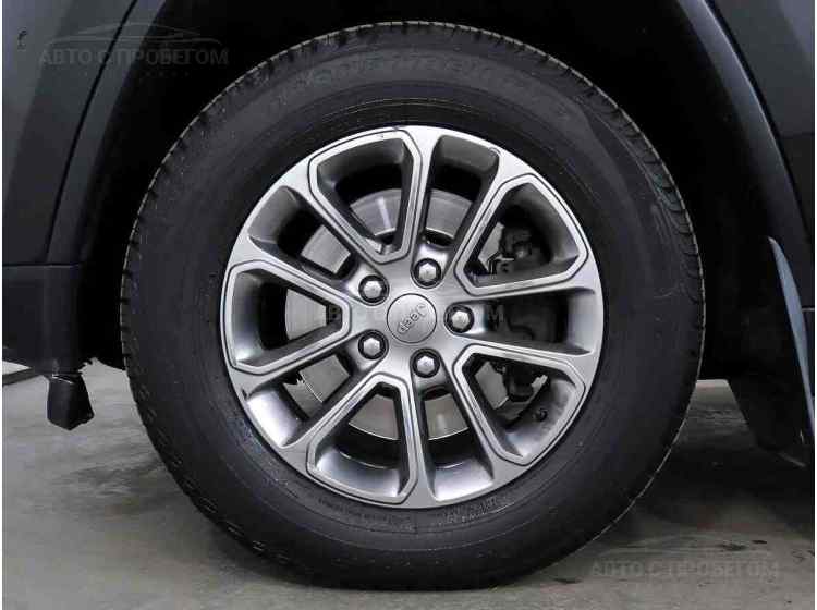 Jeep Grand Cherokee IV (WK2) Рестайлинг