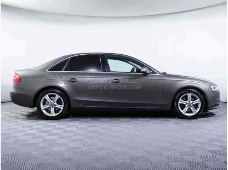 Audi A4 IV (B8) Рестайлинг