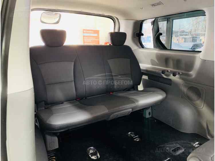 Hyundai Grand Starex I