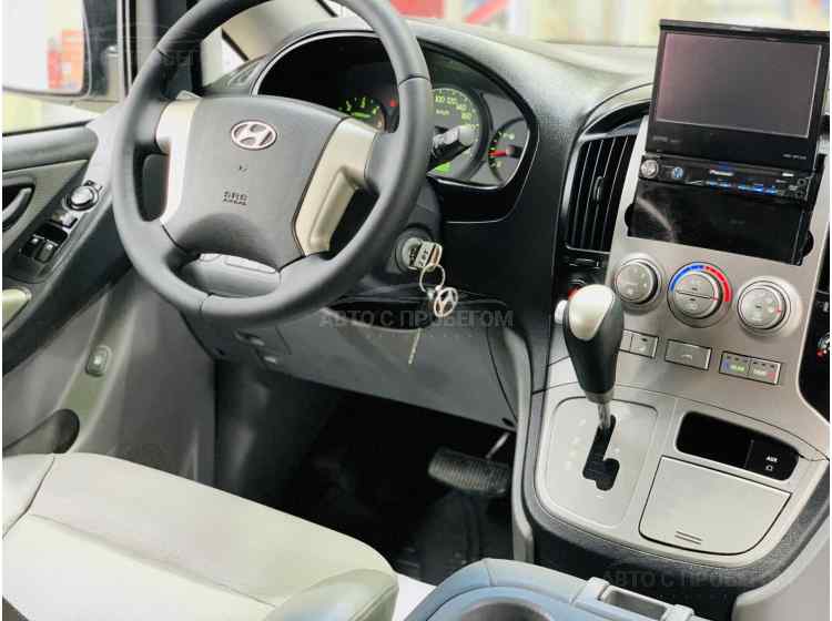 Hyundai Grand Starex I