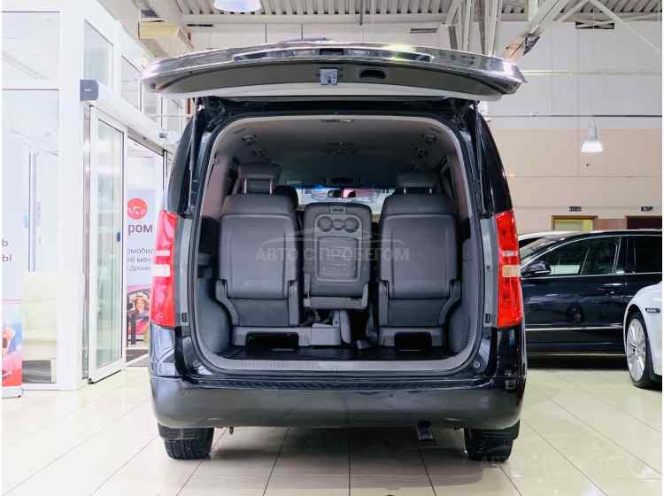 Hyundai Grand Starex I