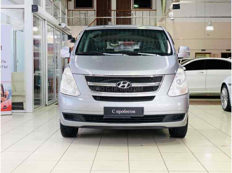 Hyundai Grand Starex I