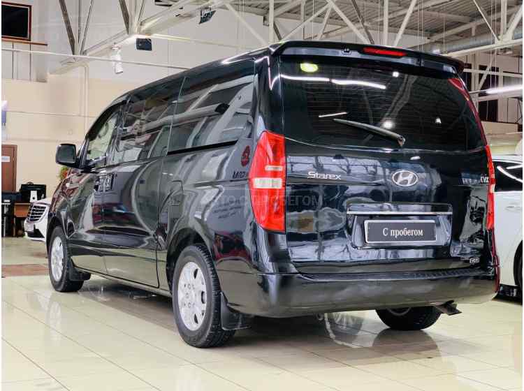 Hyundai Grand Starex I