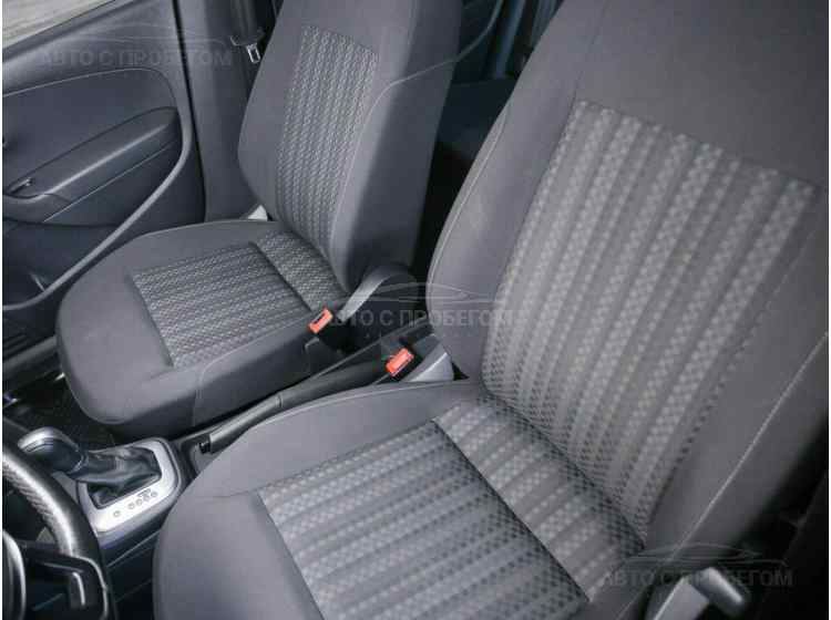 Volkswagen Polo V Рестайлинг