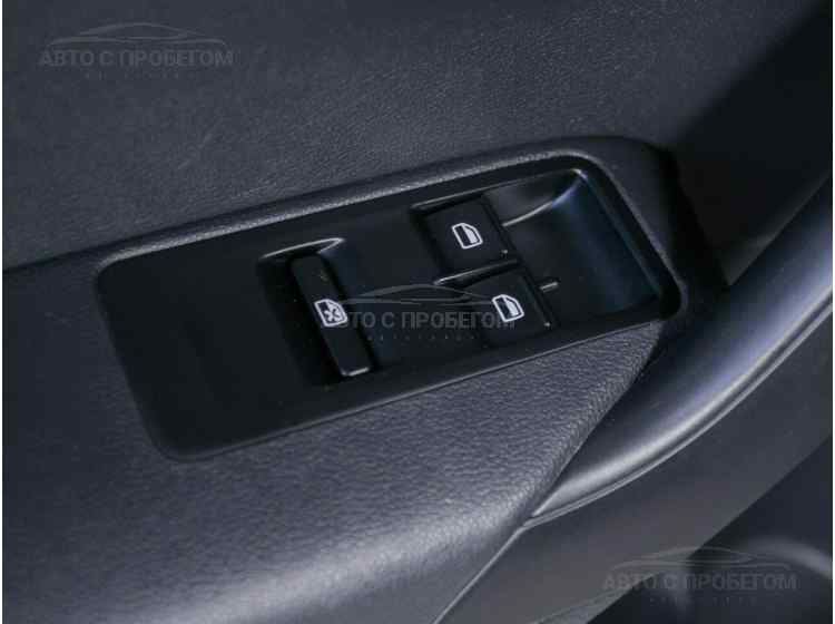 Volkswagen Polo V Рестайлинг