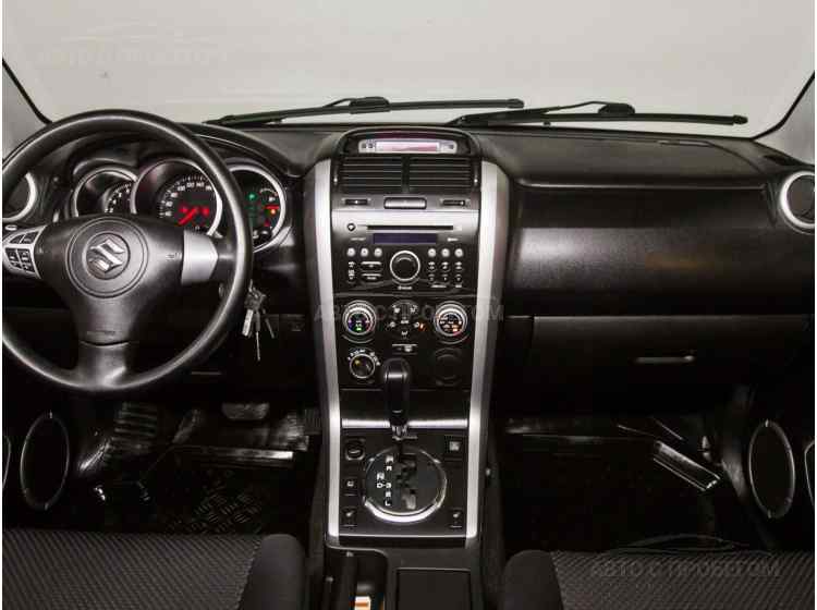 Suzuki Grand Vitara III