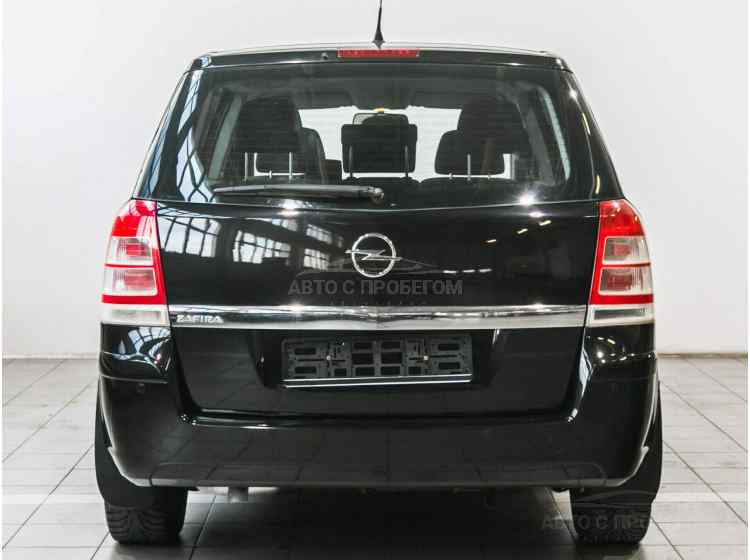 Opel Zafira B Рестайлинг