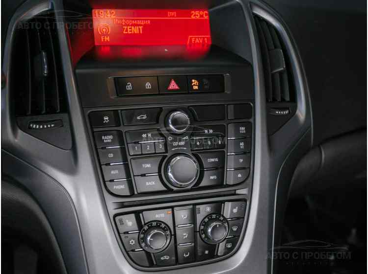 Opel Astra J Рестайлинг