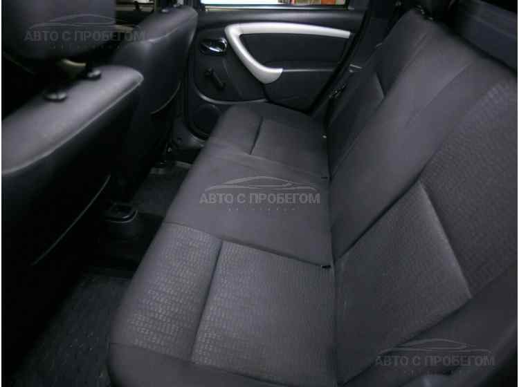 Nissan Terrano III (D10)