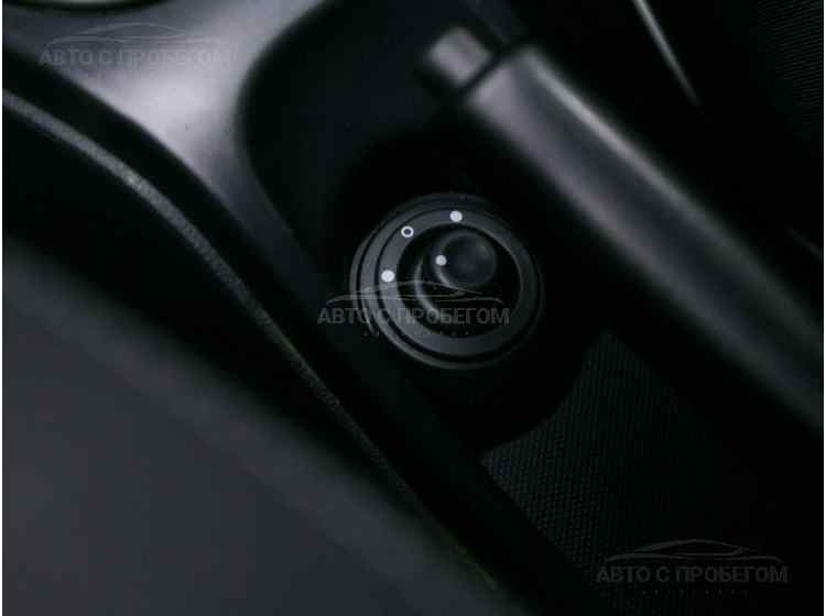 Nissan Terrano III (D10)