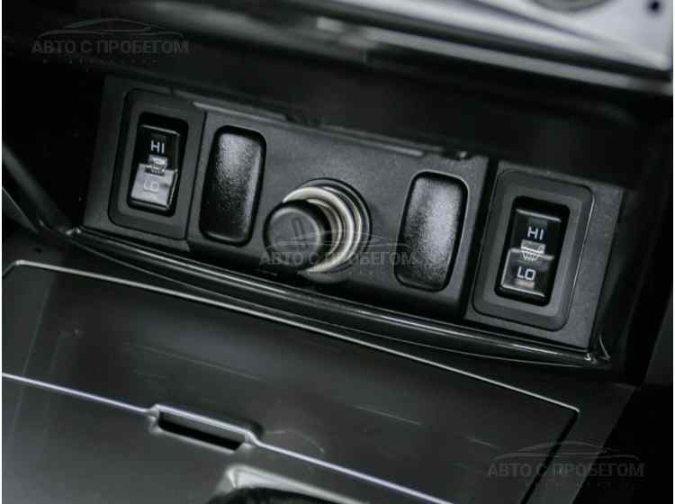 Mitsubishi Pajero Sport II