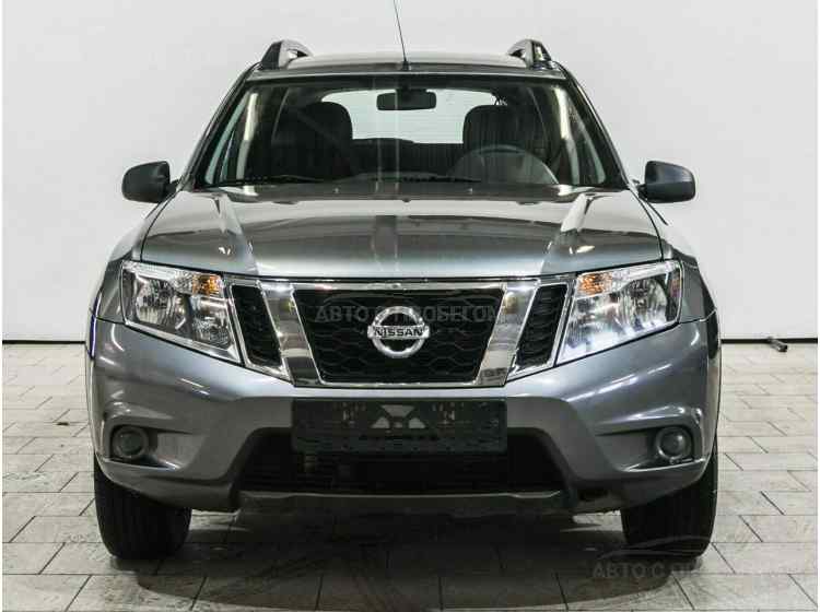 Nissan Terrano III (D10)