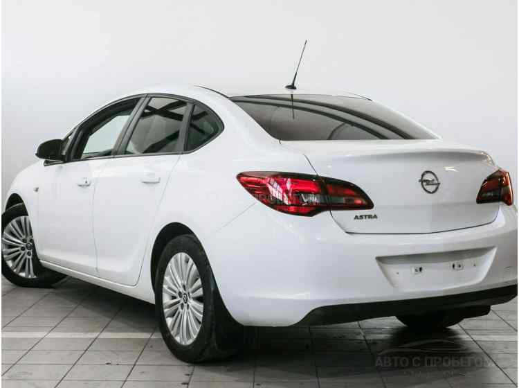 Opel Astra J Рестайлинг