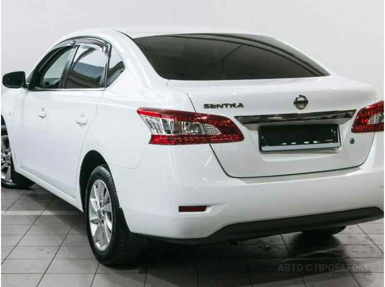 Nissan Sentra VII (B17) Рестайлинг