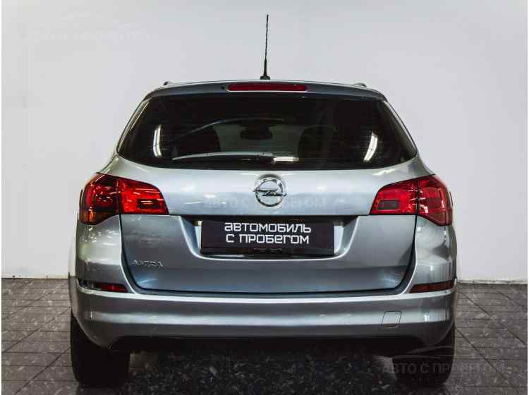 Opel Astra J Рестайлинг