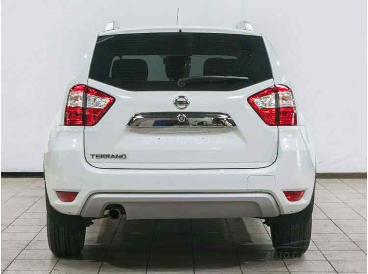 Nissan Terrano III (D10)