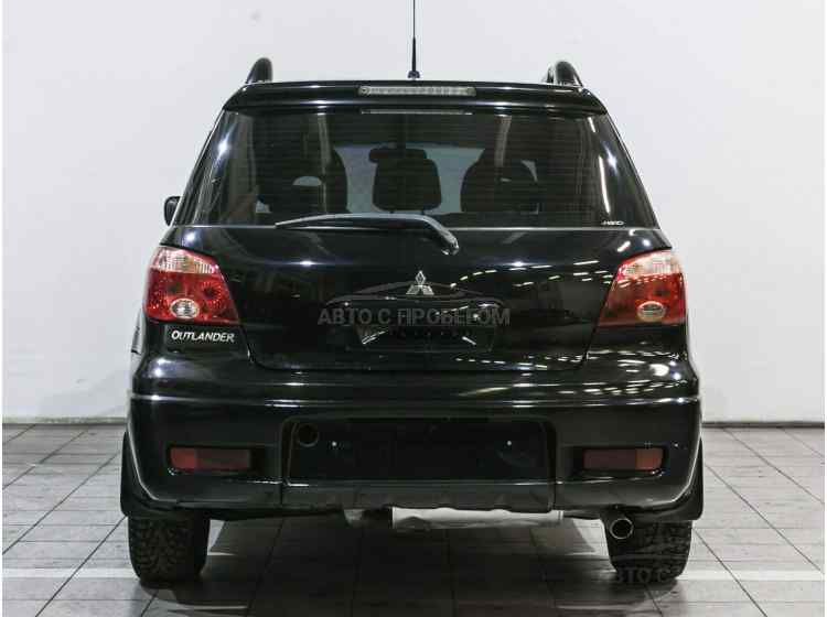 Mitsubishi Outlander II