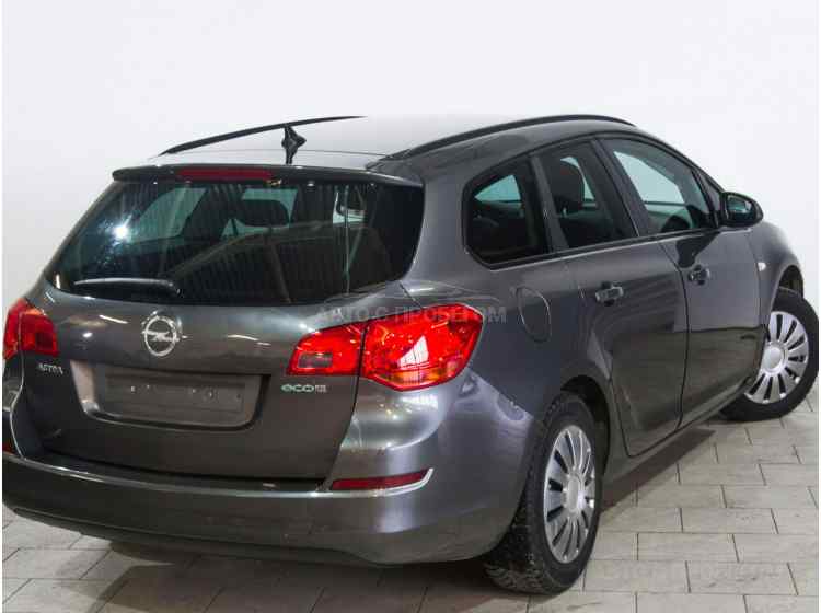 Opel Astra J