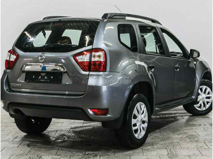 Nissan Terrano III (D10)