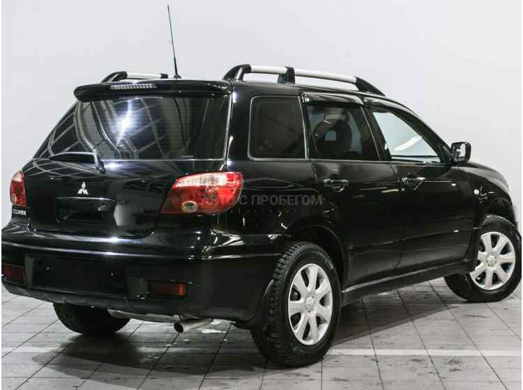 Mitsubishi Outlander II