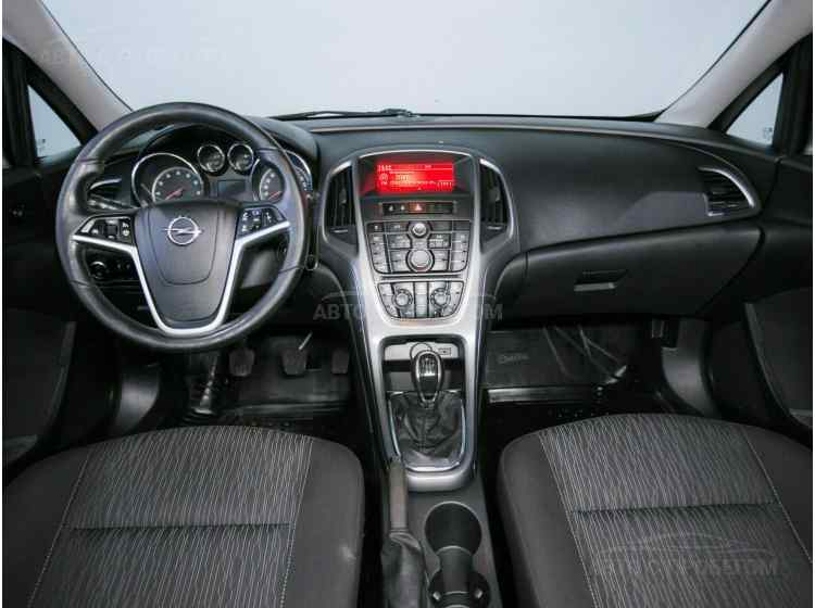 Opel Astra J Рестайлинг