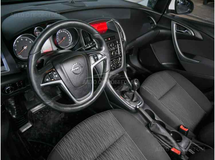 Opel Astra J Рестайлинг