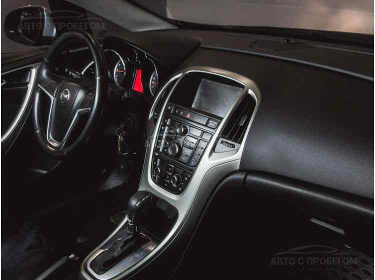 Opel Astra J Рестайлинг