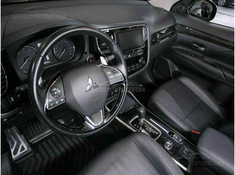 Mitsubishi Outlander III Рестайлинг 2