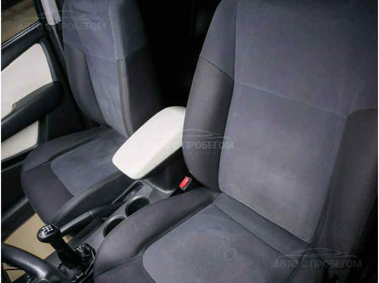 Mitsubishi Outlander II