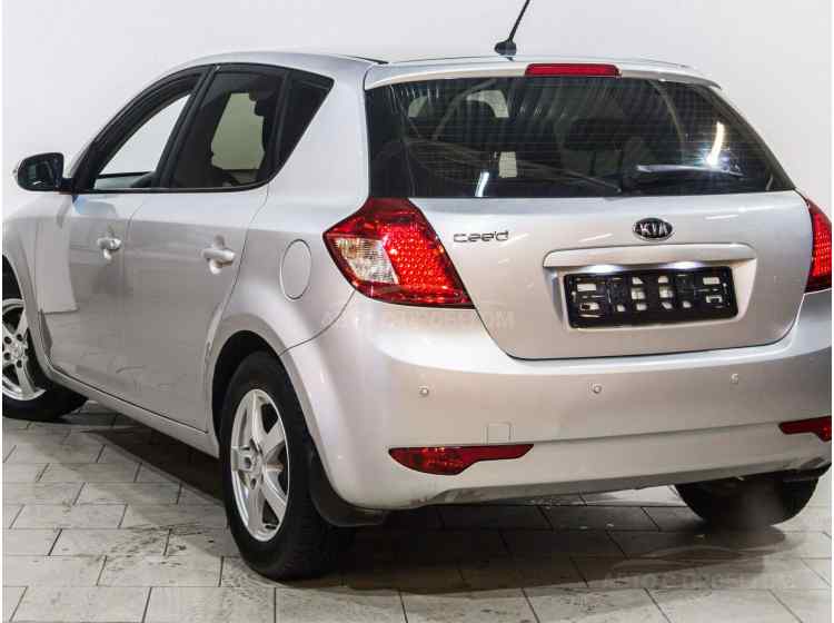 Kia Ceed II