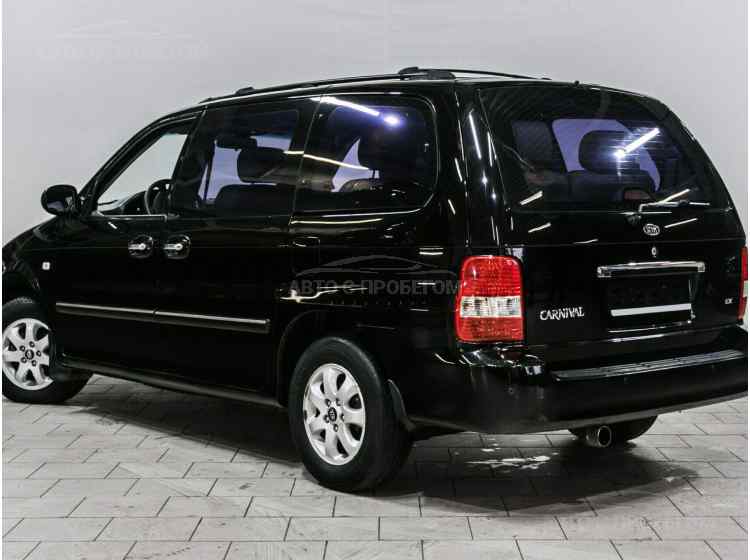 Kia Carnival I Рестайлинг