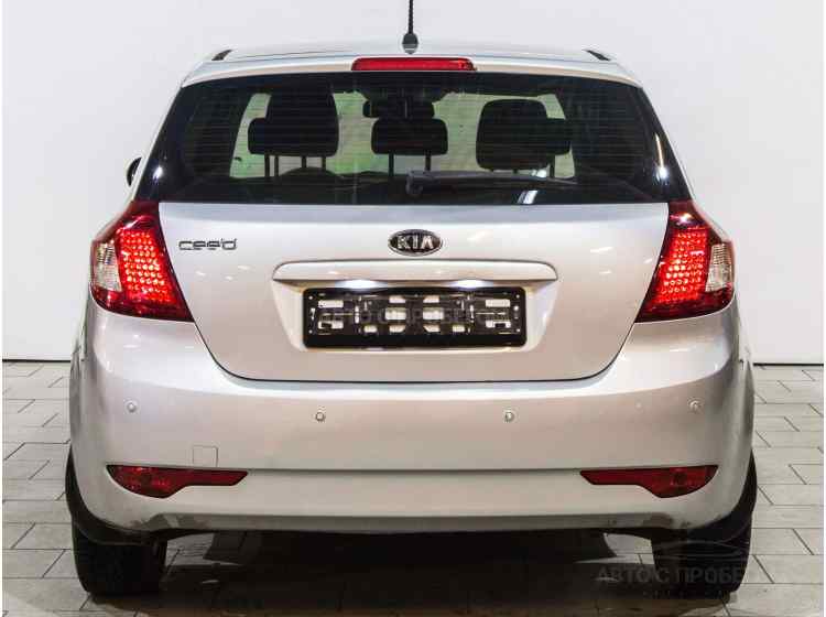 Kia Ceed II