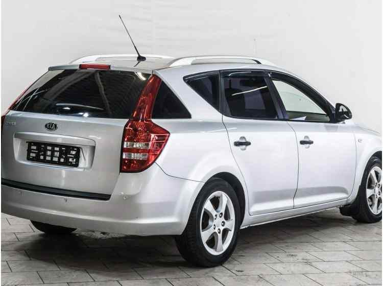 Kia Ceed I