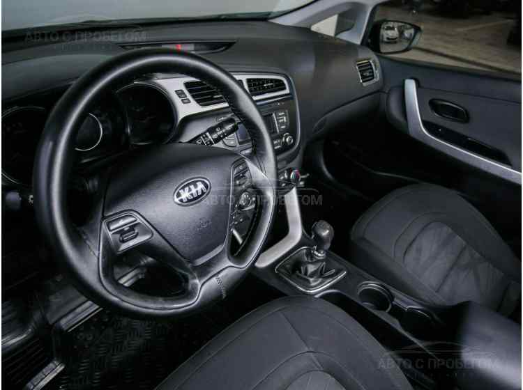 Kia Ceed II