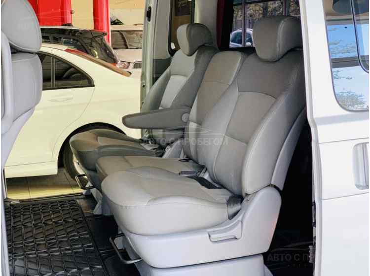 Hyundai Grand Starex I