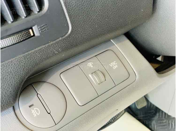 Hyundai Grand Starex I