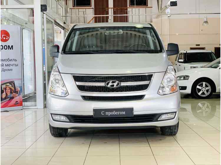 Hyundai Grand Starex I