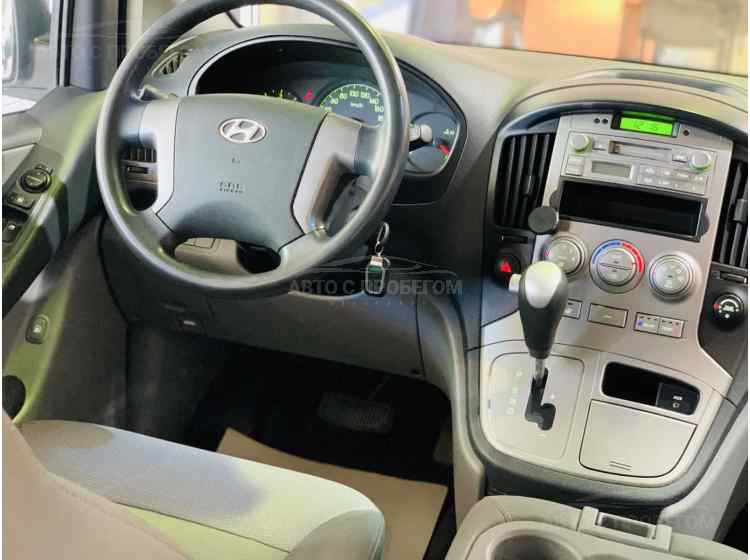 Hyundai Grand Starex I