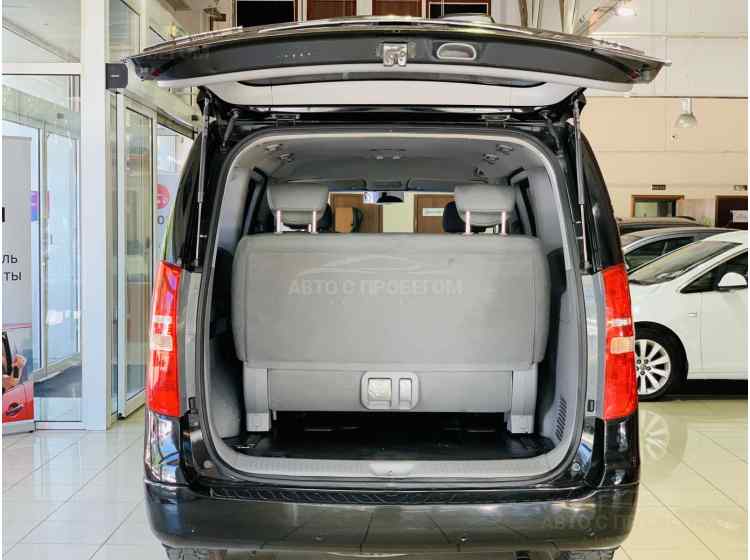 Hyundai Grand Starex I