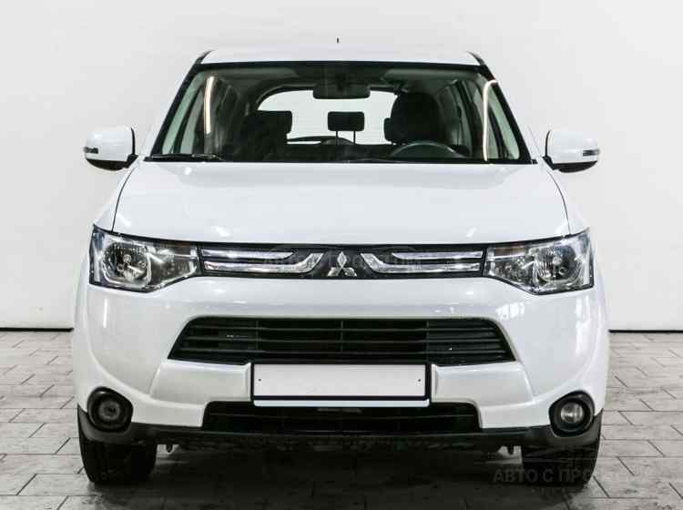 Mitsubishi Outlander III