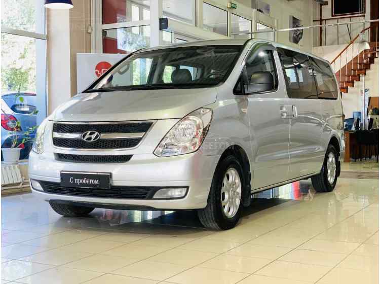 Hyundai Grand Starex I