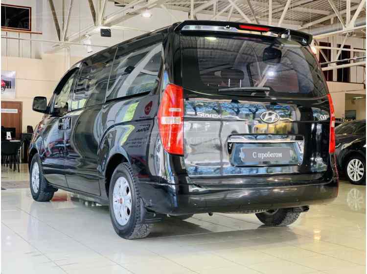 Hyundai Grand Starex I