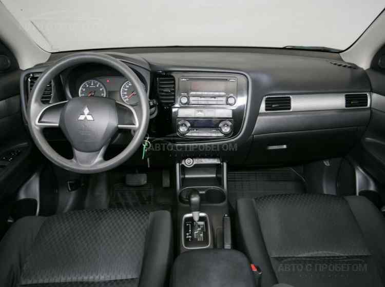 Mitsubishi Outlander III