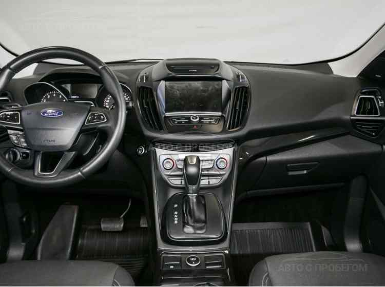 Ford Kuga II Рестайлинг