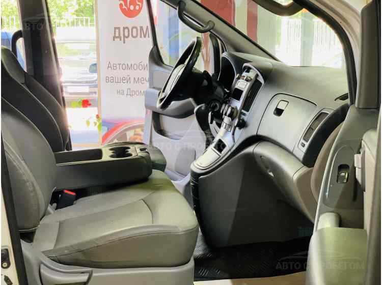 Hyundai Grand Starex I