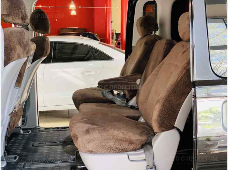 Hyundai Grand Starex I